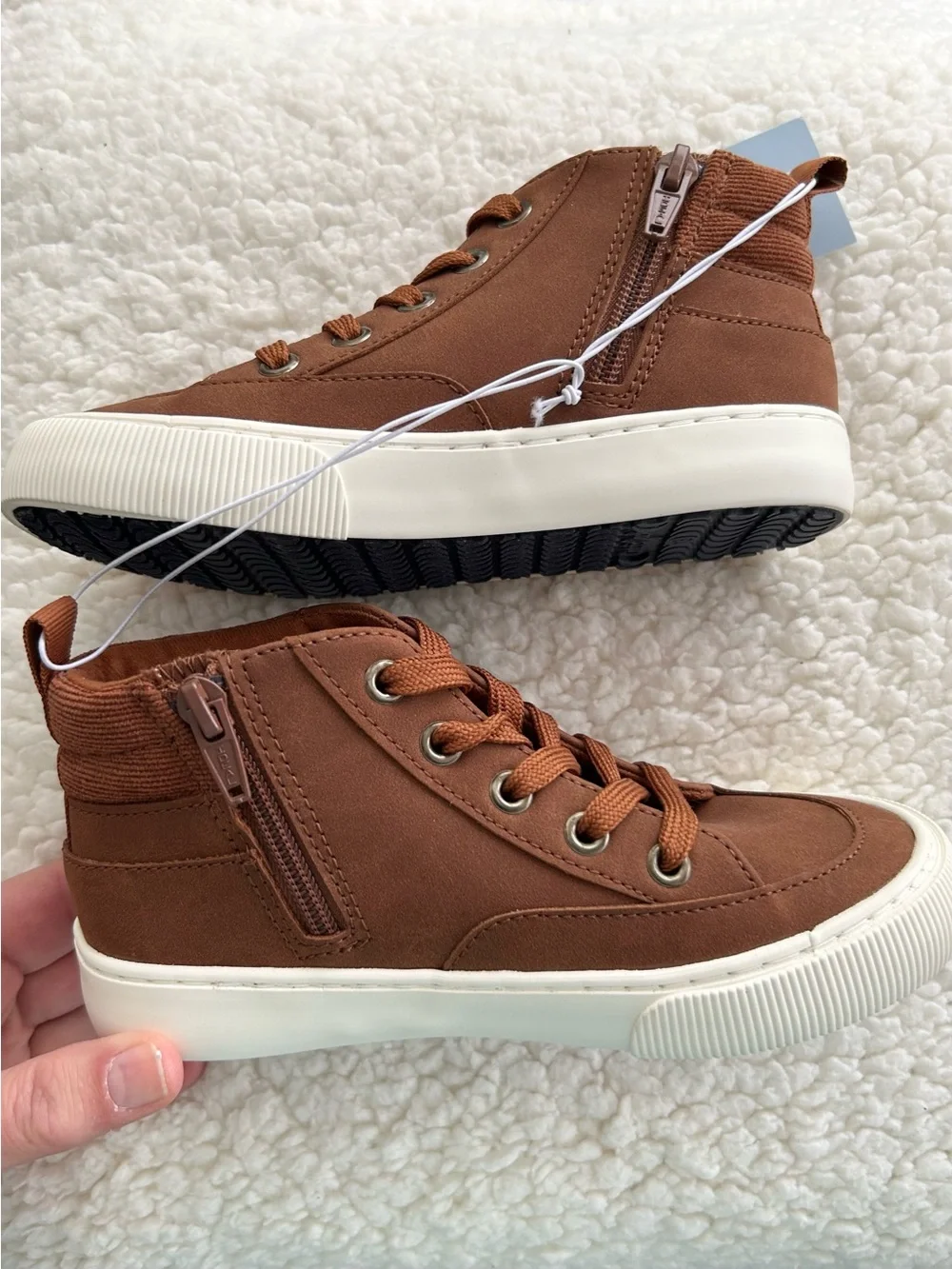 NWT Cat & Jack Cooper Mid Top Sneakers Cognac Color Inner Zipper Sz 13 - Picture 2 of 7